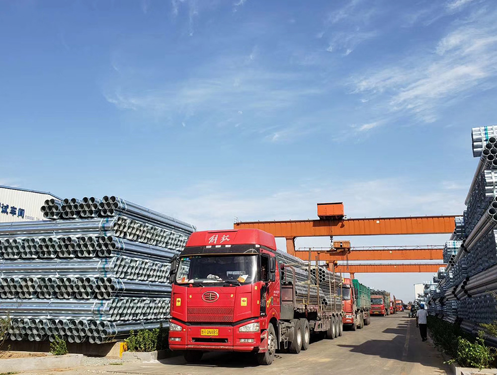 宝运莱镀锌钢管